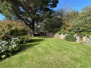 Photo 36- click for photo gallery